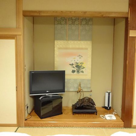 Chuokan Shimizuya Ryokan Nagano Szoba fotó